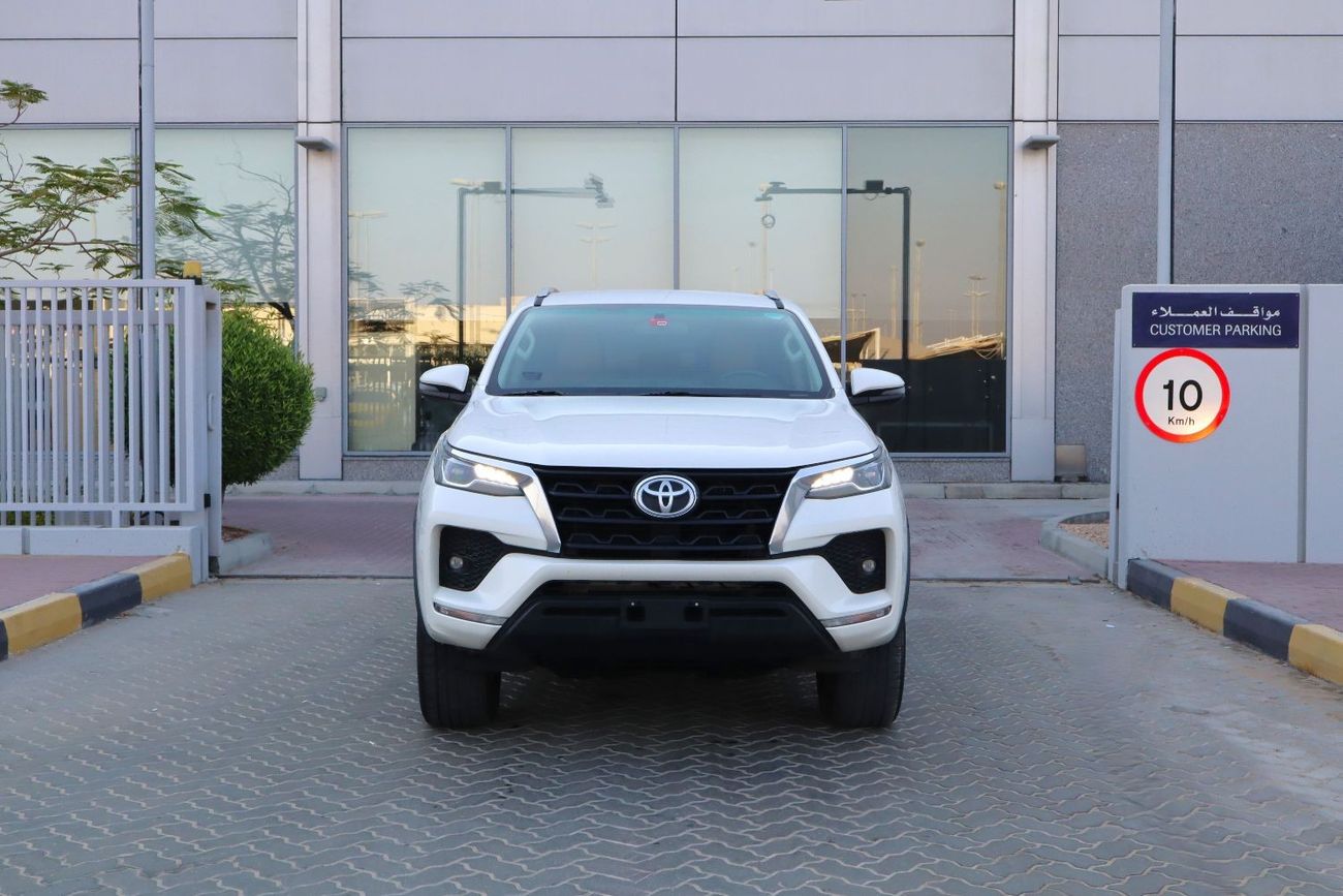 Toyota Fortuner GXR GCC V6