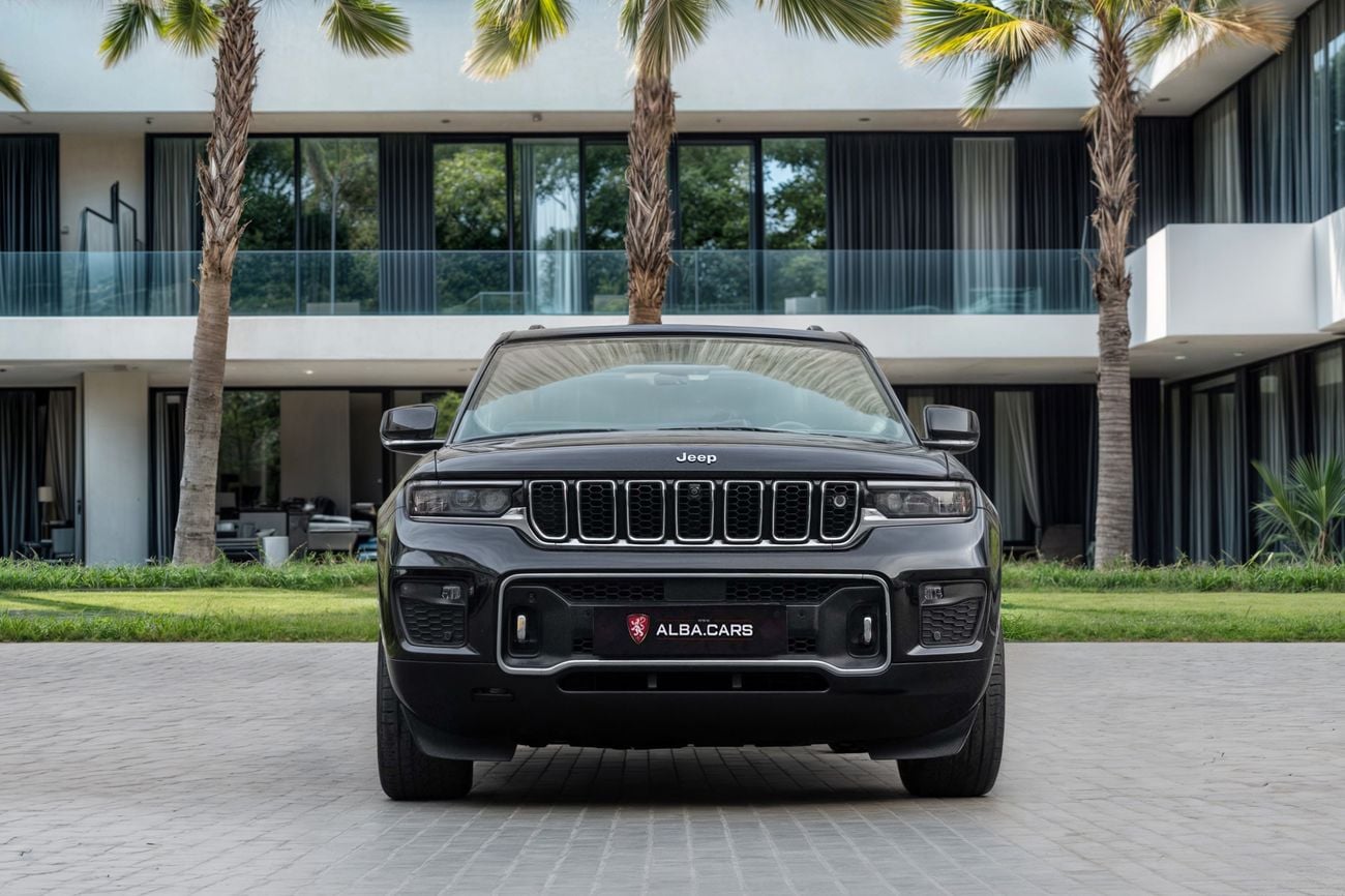 Jeep Grand Cherokee OVERLAND | 3,212 P.M | 0% Downpayment | Amazing Condition!