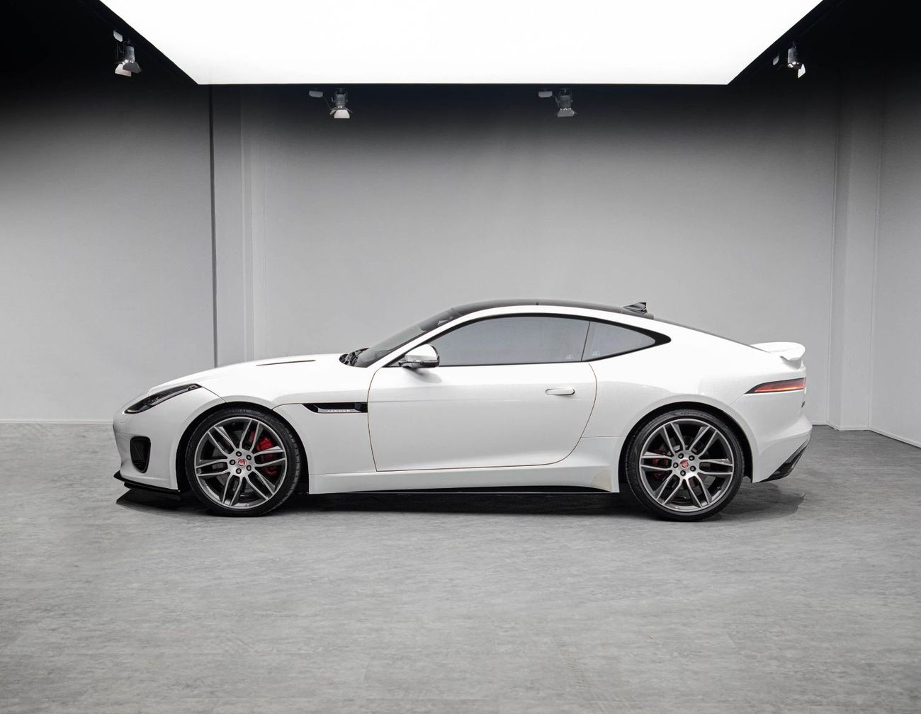 Jaguar F Type R-Dynamic 3.0L (377 HP) Coupe R-Dynamic S/C • 380 BHP V6 • Warranty + Service Contract Available