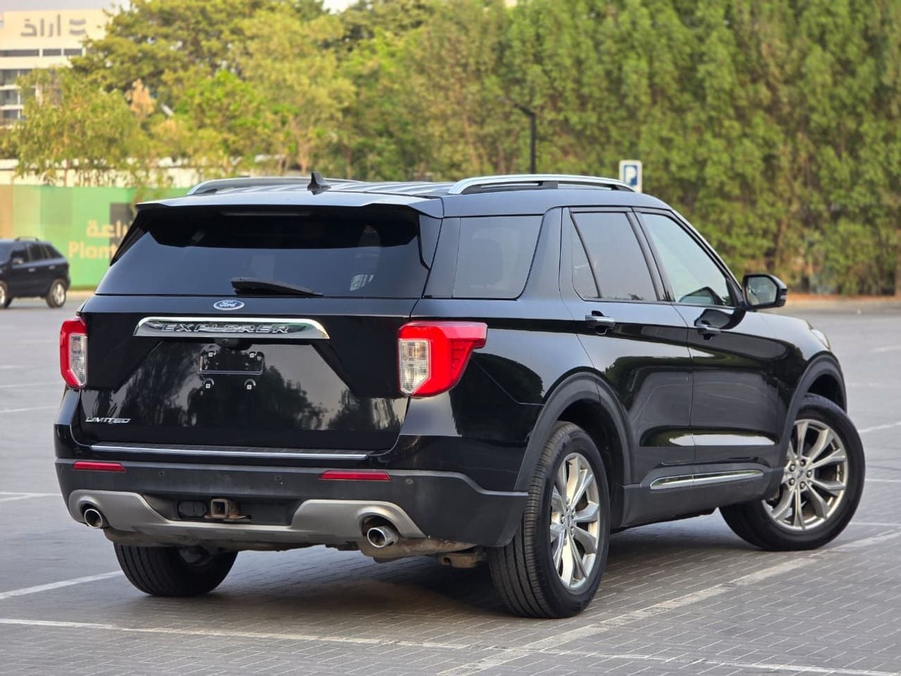 Ford Explorer LIMITED 2021 US SPEC // V4 2.3L // FULL OPTION // GOOD CONDITION