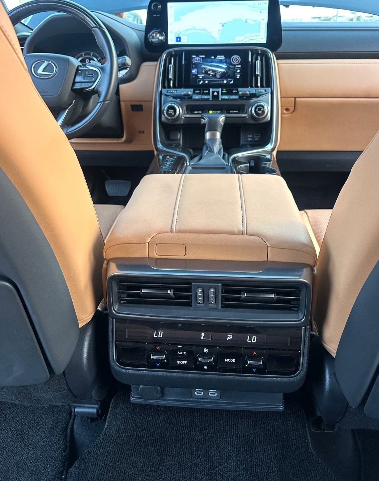 لكزس LX 600 PRESTIGE