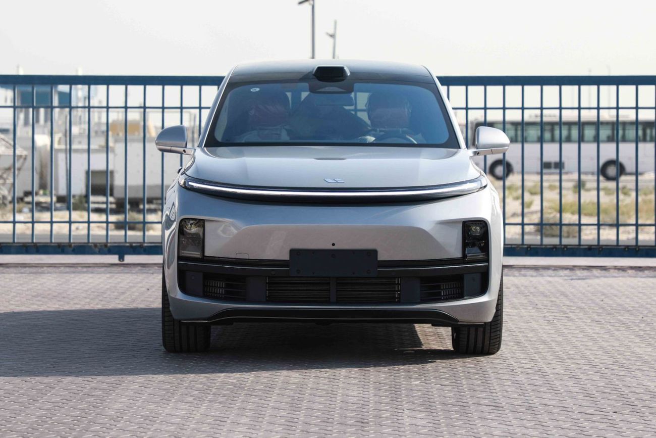 Li Auto L9 2024 Li Auto L9 ULTRA 1.5 - Silver inside Black & Orange | Export Only