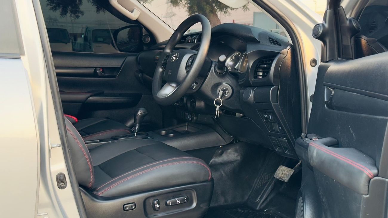 تويوتا هيلوكس GR SPORTS KIT INSTALLED | 2.8L DIESEL ENGINE | RHD | DOUBLE CABIN