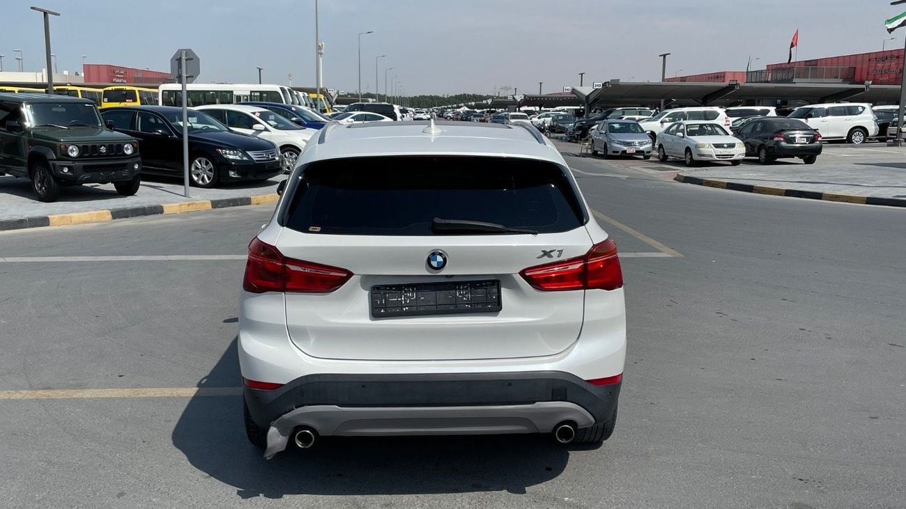 بي أم دبليو X1 GCC, SDrive 20i 2.0L