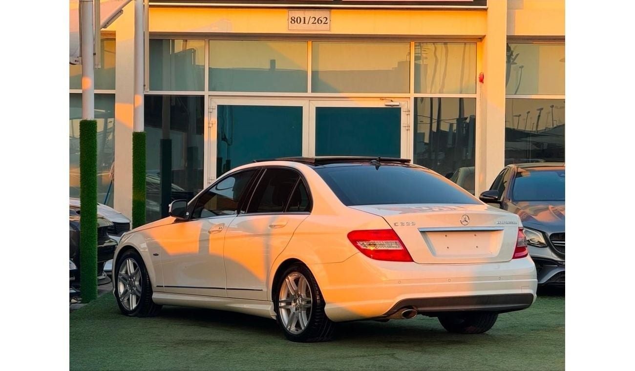 Mercedes-Benz C 200 MERCEDES BENZ C200 GCC 2008 FULL OPTION PERFECT CONDITION