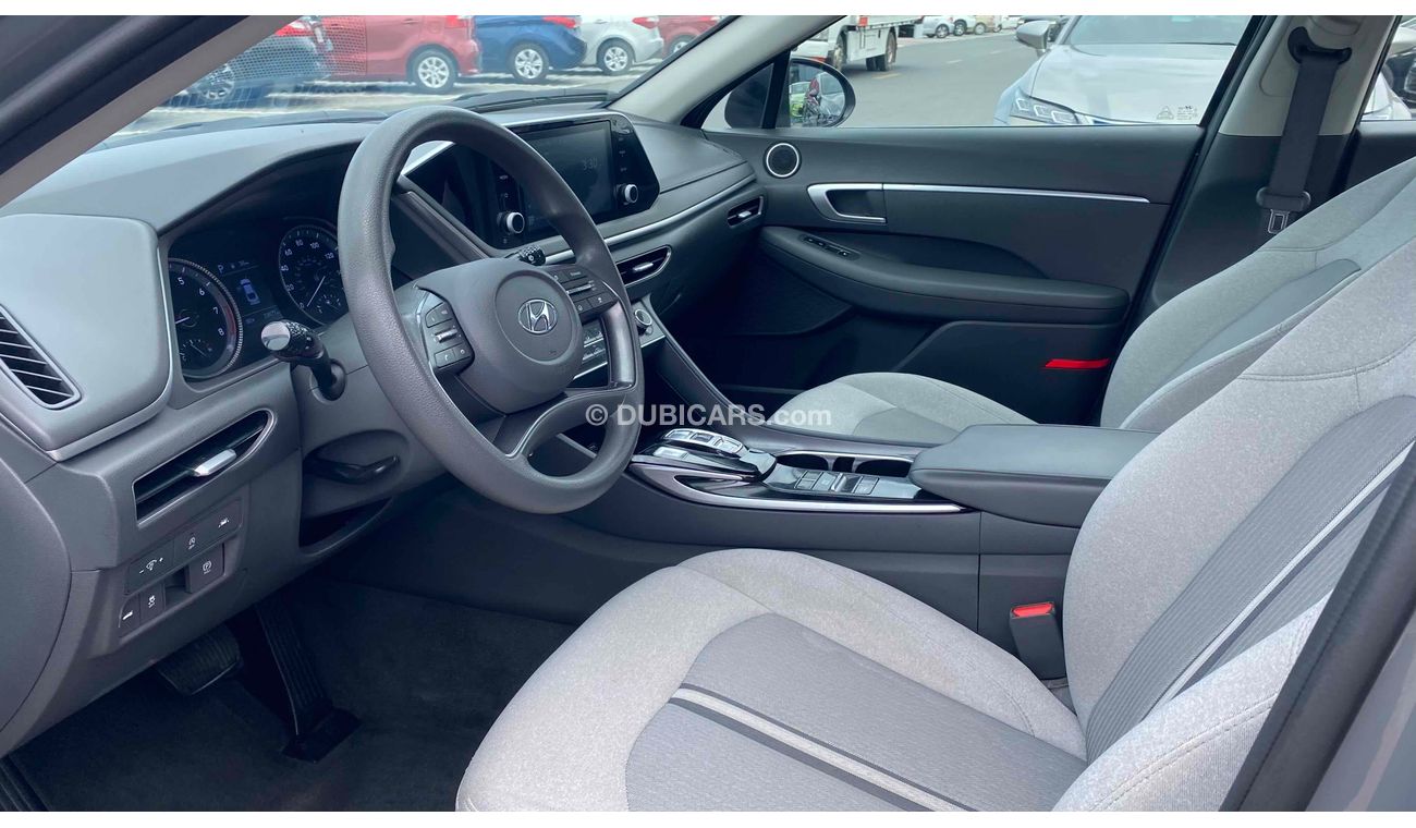 Hyundai Sonata SE With Radar