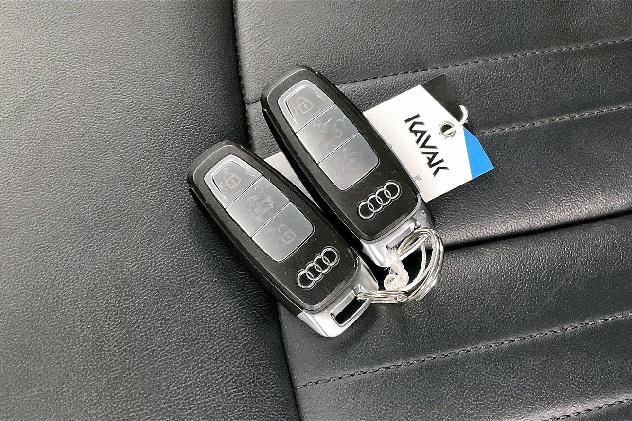 مرسيدس بنز EQC 400 400 4Matic | شامل الضمان | 0 ﺪﻔﻋﺓ ﺃﻮﻟﻯ