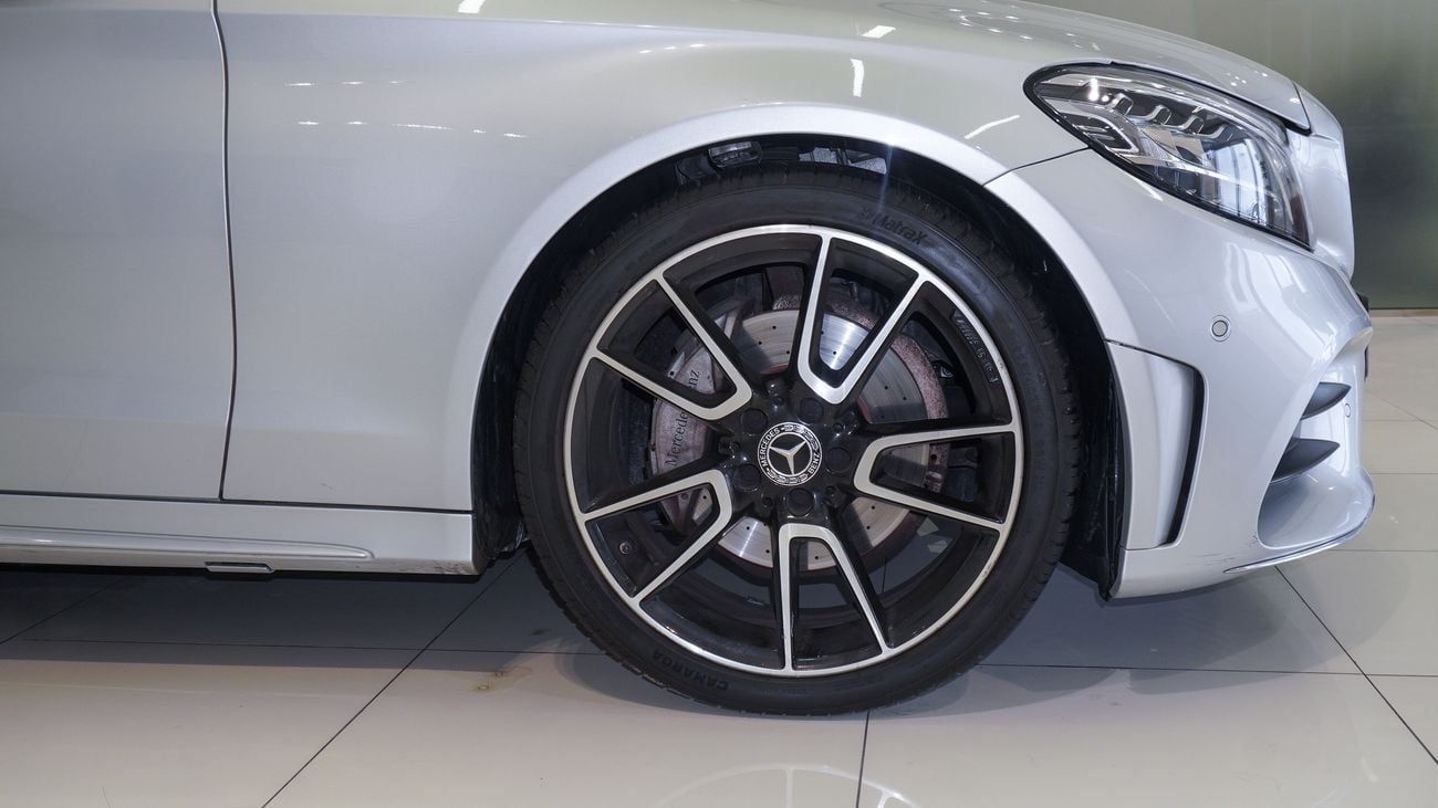 مرسيدس بنز C 200 AMG