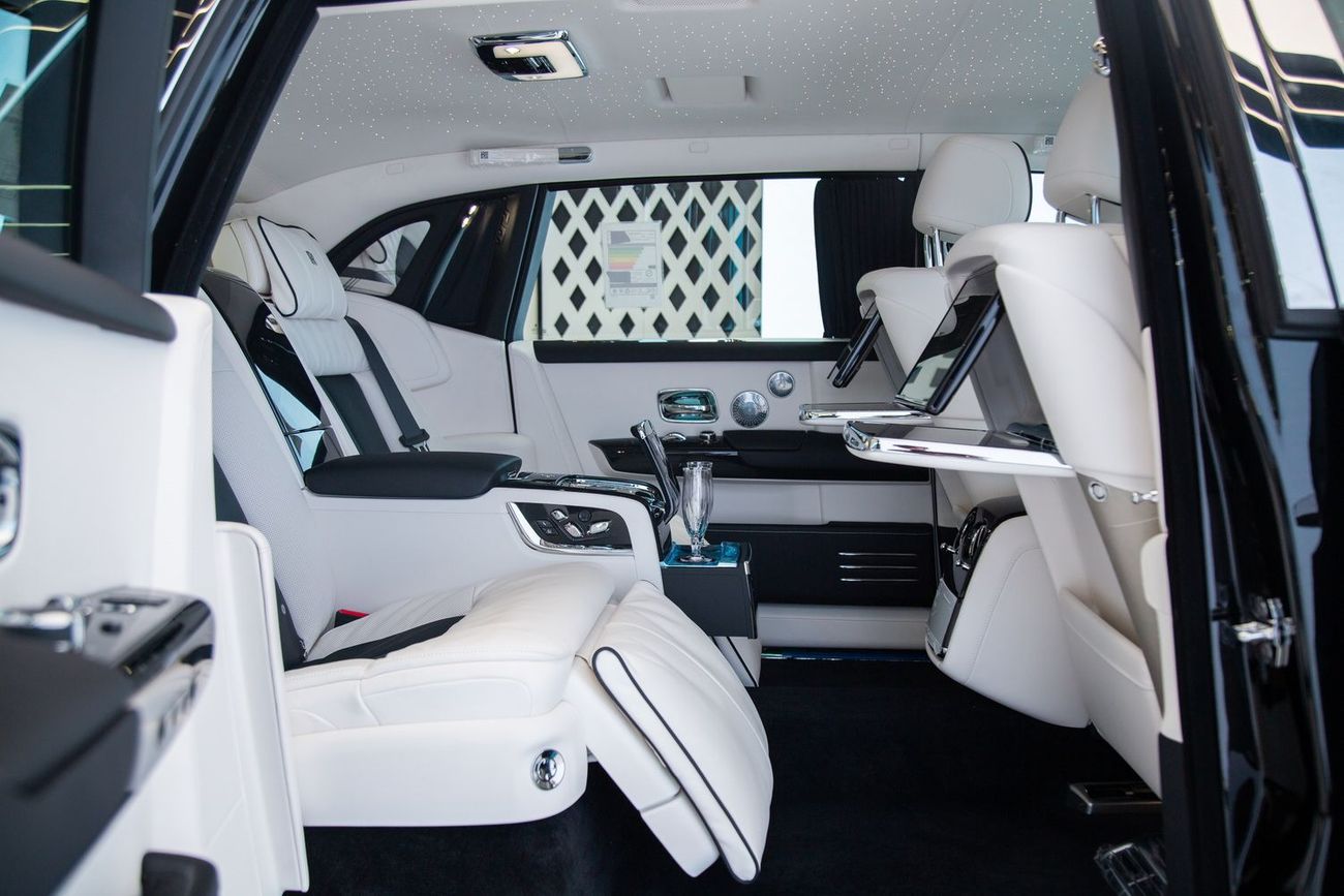 رولز رويس فانتوم EWB 6.8L