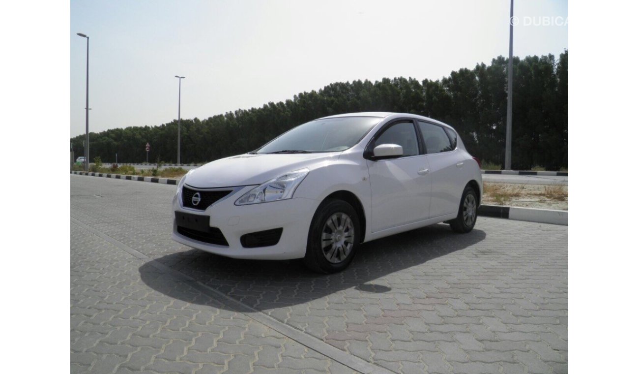 Nissan Tiida 2014