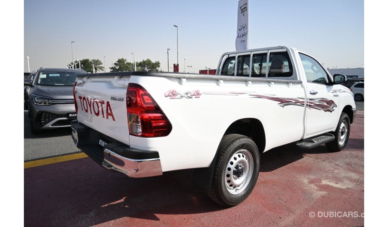 Toyota Hilux Toyota Hilux GLX 2.7L Petrol, Pickup, 4WD, 2 Doors, Manual Transmission, Single Cabin, Key Start, 17