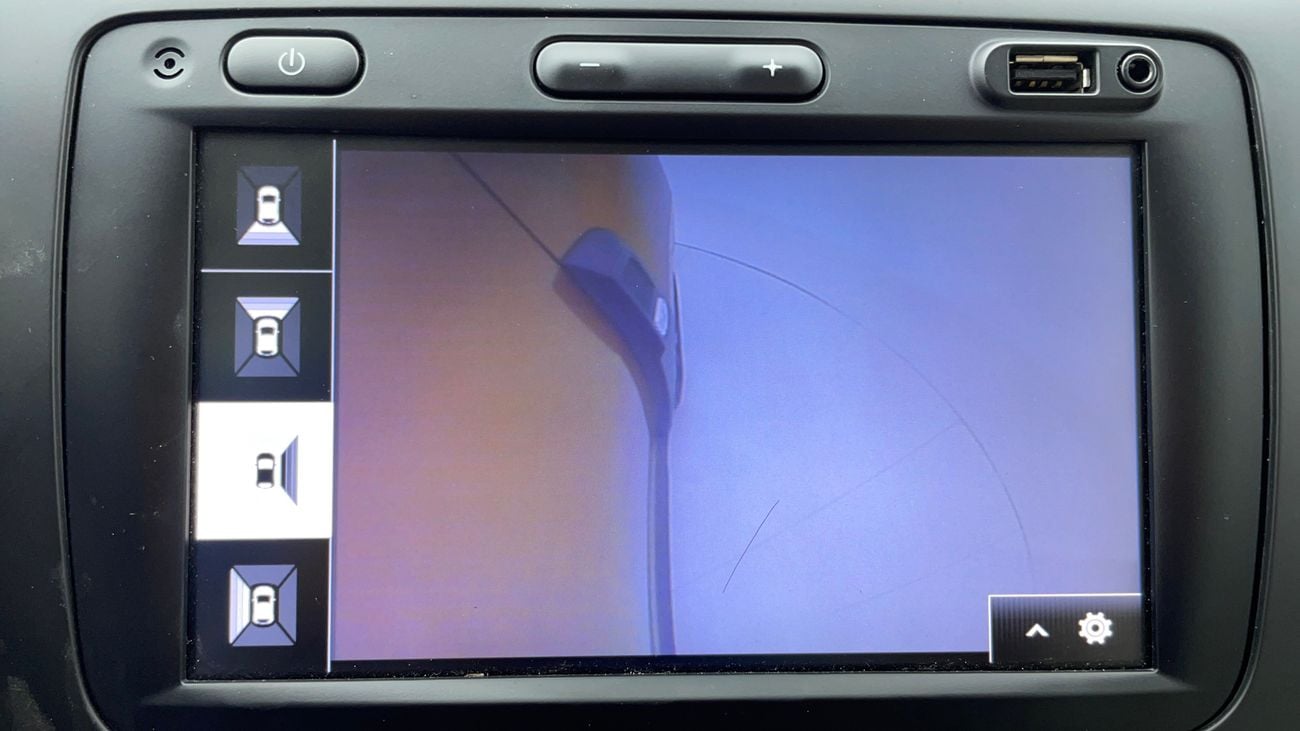 Renault Duster LE 1.6 | Zero Down Payment | Free Home Test Drive