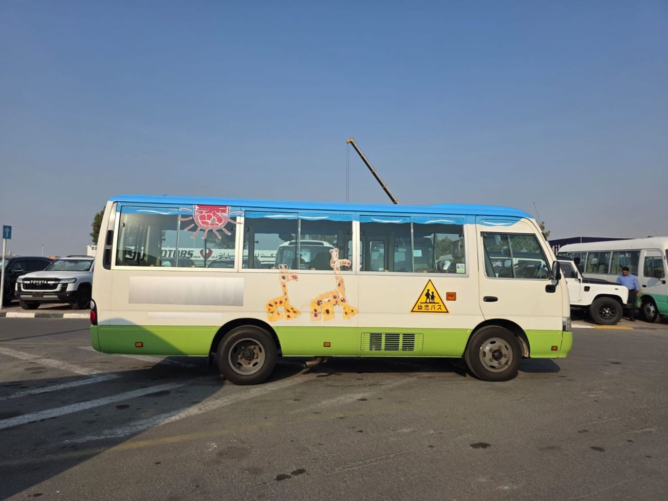 Toyota Coaster TOYOTA COASTER BUS RHD 2012 MODEL 4.0 L DIESEL AUTOMATIC(PM53691)