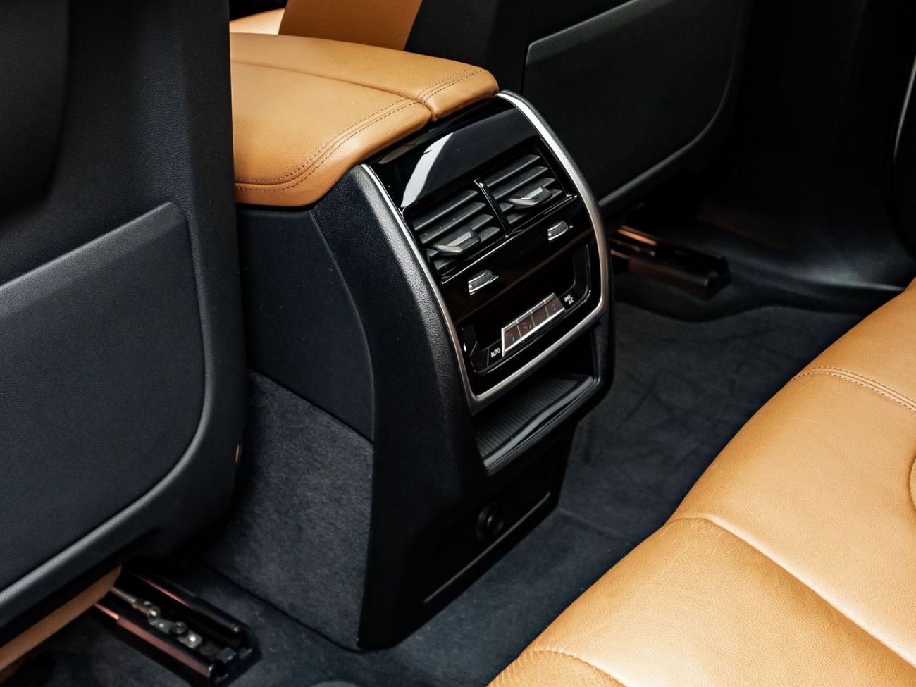 BMW X5 40i M Sport 3.0L 2021 BMW X5 xDrive40i, 2026 BMW Warranty + Service Contract, Low KMs, GCC