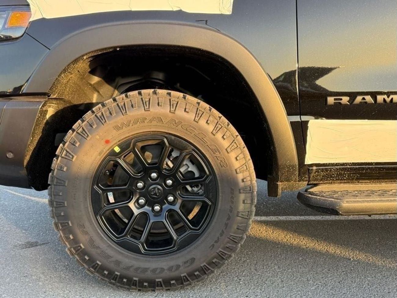 RAM 1500 EXPORT PRICE - REBEL X 3.0 TWIN TURBO (with Air Suspension & Rambox)