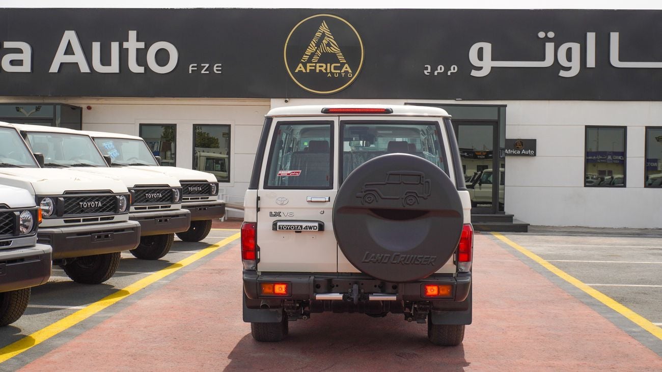 Toyota Land Cruiser 70 LX 4.0L V6 A/T