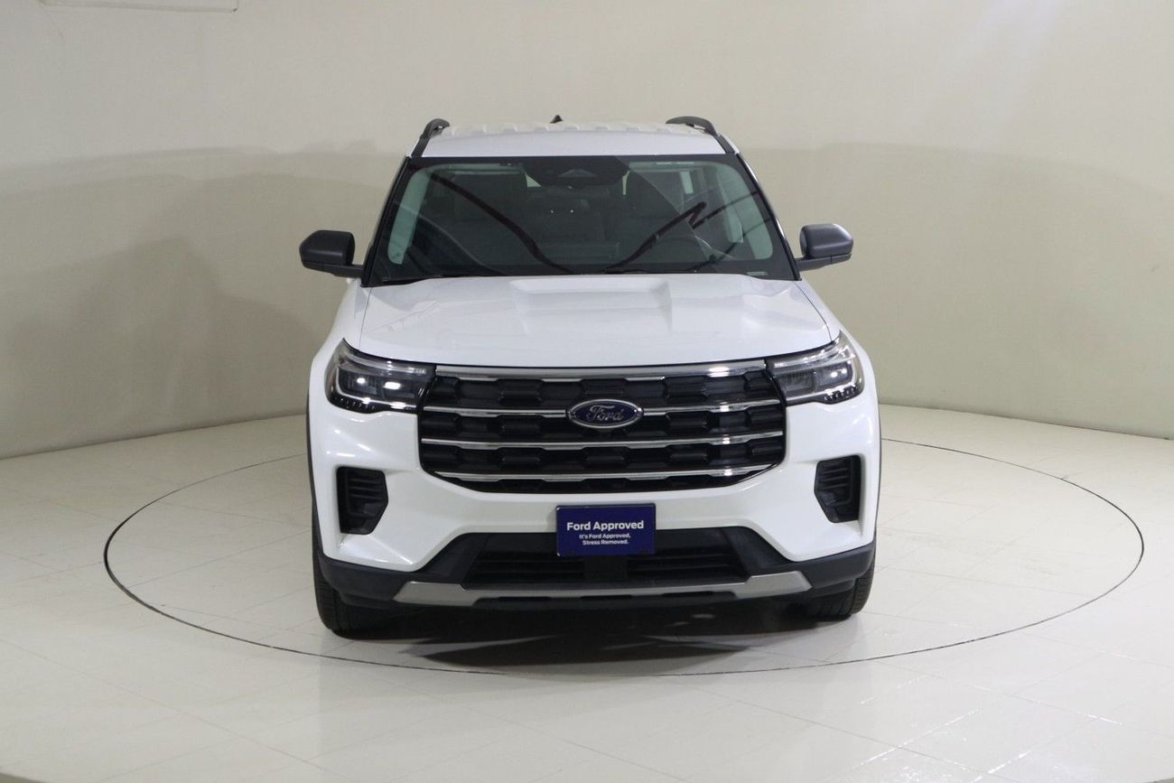 Ford Explorer E3225 / AL TAYER MOTORS AL QOUZ SHOWROOM