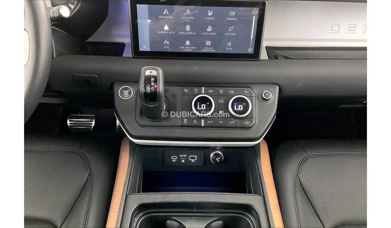 Land Rover Defender P300 90 SE | 1 year free warranty | 0 down payment | 7 day return policy