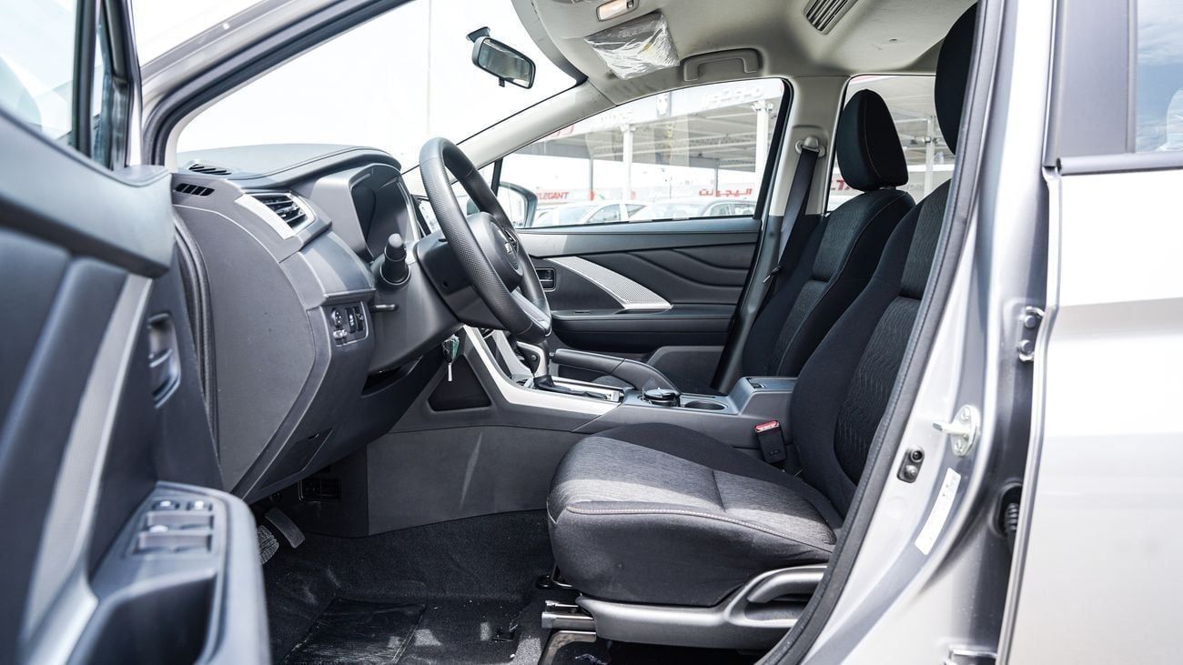 Mitsubishi Xpander MEDIUM LINE Brand New Mitsubishi Xpander 2026 – 1.5L 4-Cylinder Medium Line – GCC Specs – Export Only