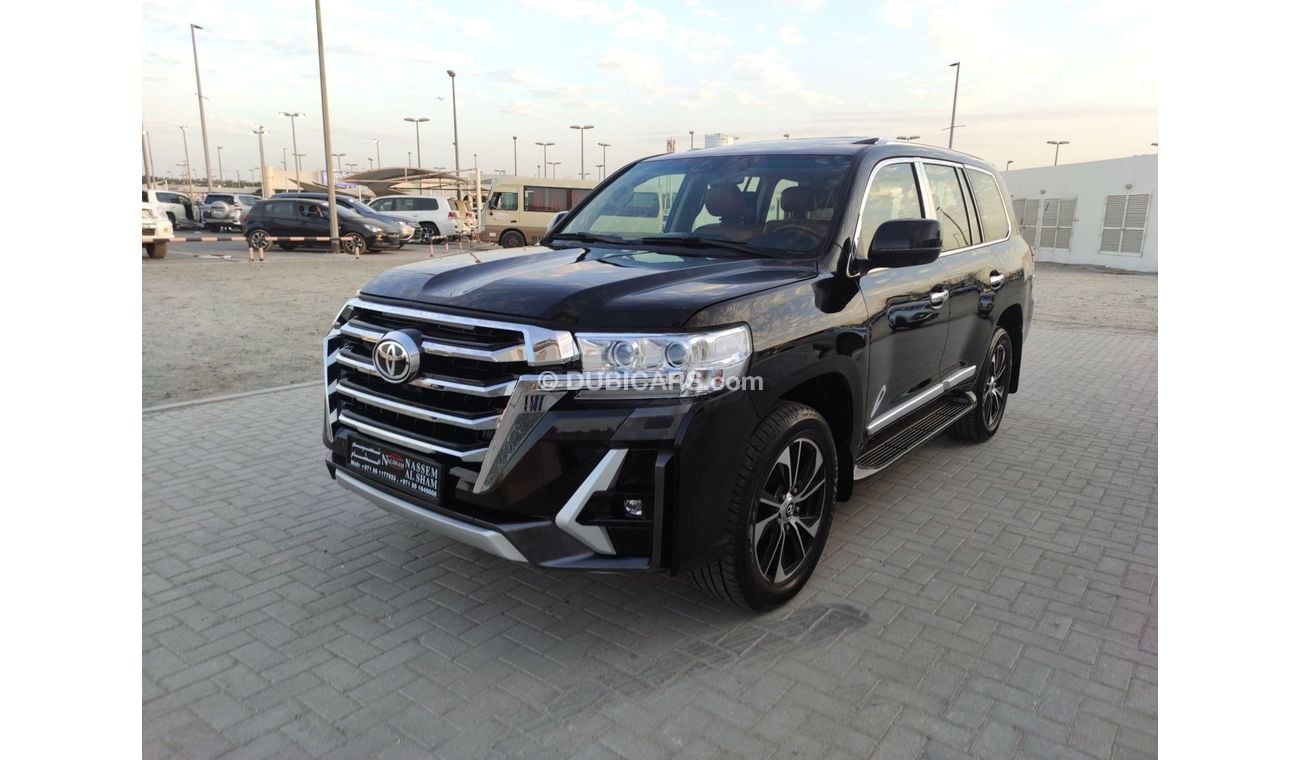 تويوتا لاند كروزر لاندكروزر 2008 خليجي محول 2021