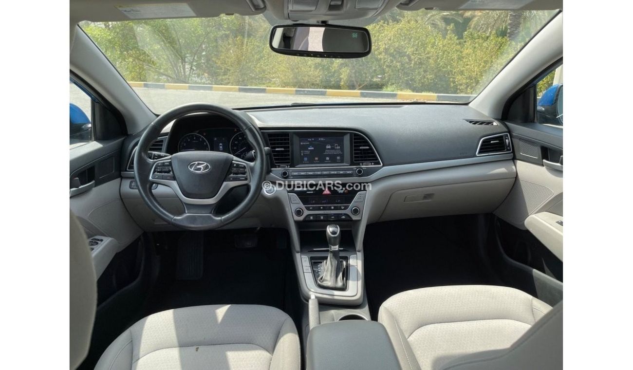 هيونداي إلانترا GL هاي