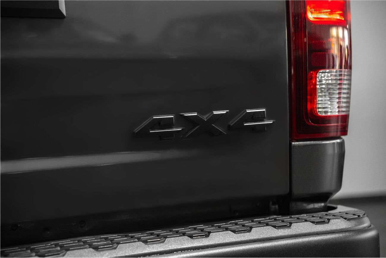 رام 1500 Warlock V8 / Full Service History