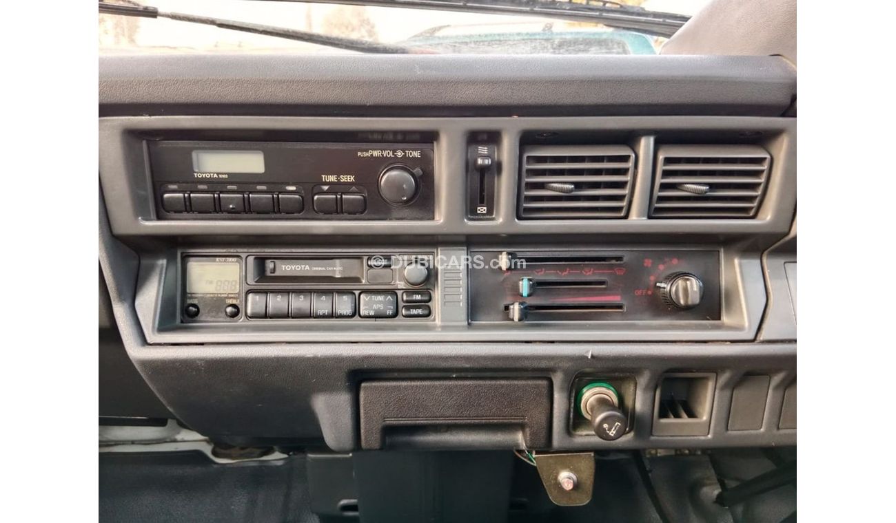 Toyota Liteace TOYOTA LITEACE PICK UP RIGHT HAND DRIVE  (PM1248)