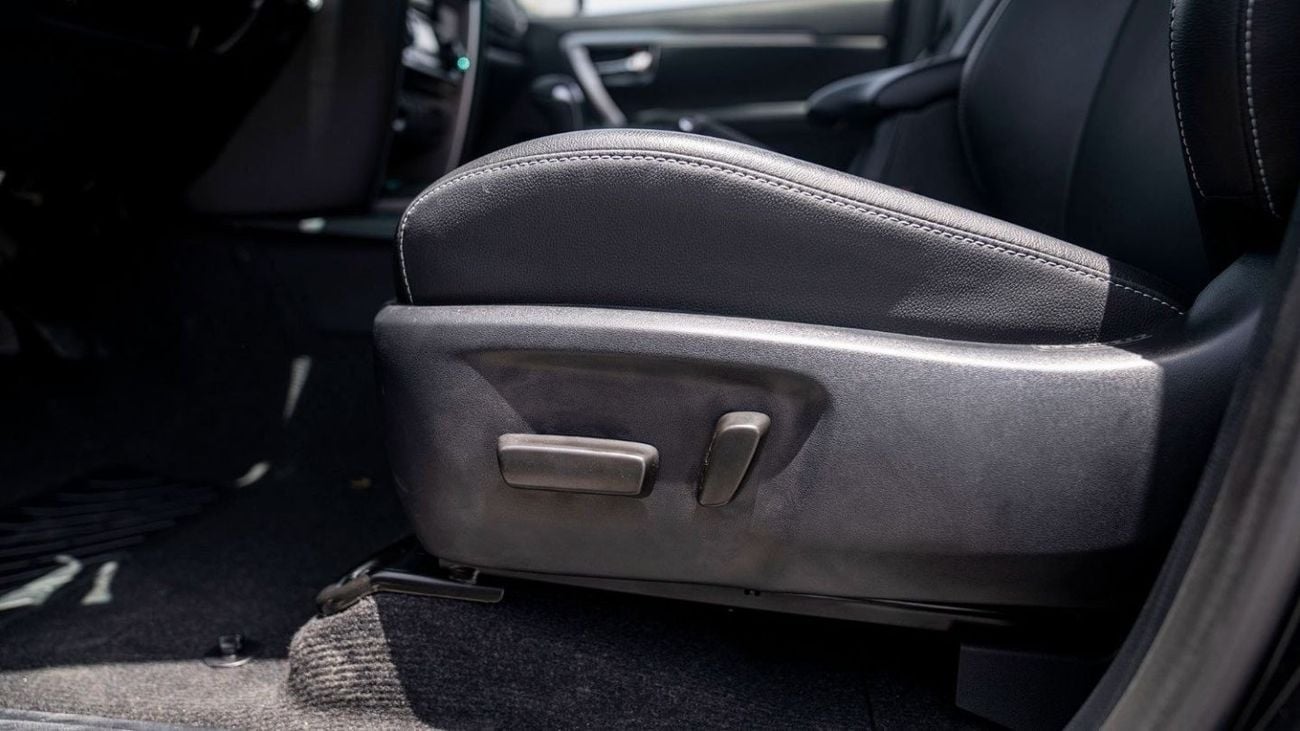 تويوتا فورتونر Toyota Fortuner 2.8L Diesel Full Option 2024