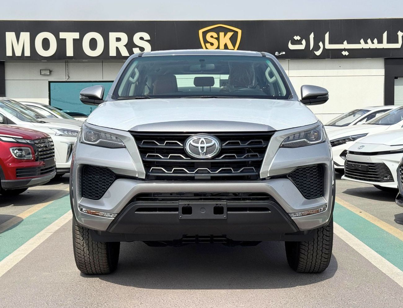 Toyota Fortuner | 2.7L V4 | 4wd | With Alloy Wheel