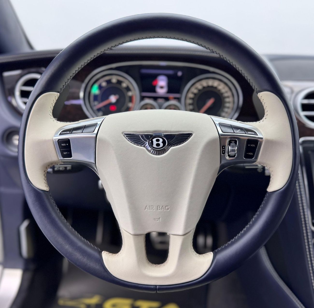 بنتلي كونتيننتال جي تي 2016 Bentley Continental GT V8 S, 2026 Bentley Warranty, Full Bentley Service History, GCC