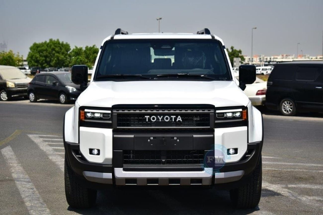 تويوتا برادو Luxury 2.4L Petrol 4WD 7 Seat Automatic