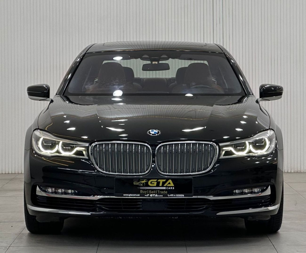 BMW 740Li Exclusive 2016 BMW 740li Carbon Core, BMW Service Contract, Full Options, Low Kms, GCC