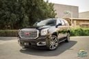 GMC Yukon Denali 6.2L (8 Seater)