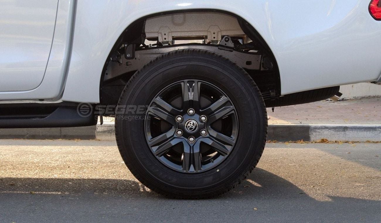 Toyota Hilux DC, 2.7L Petrol 4WD 6-Speed Automatic | 2026 Model | Ready for Export
