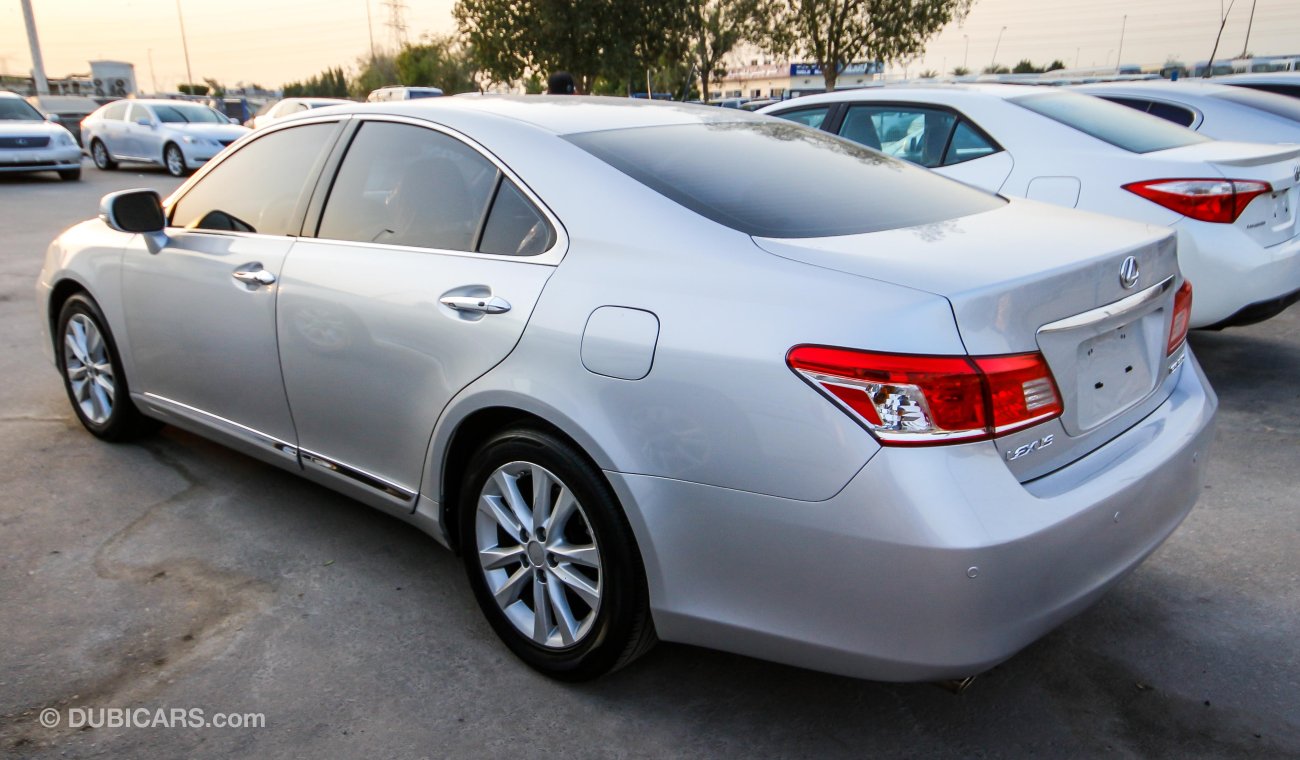 Lexus ES350