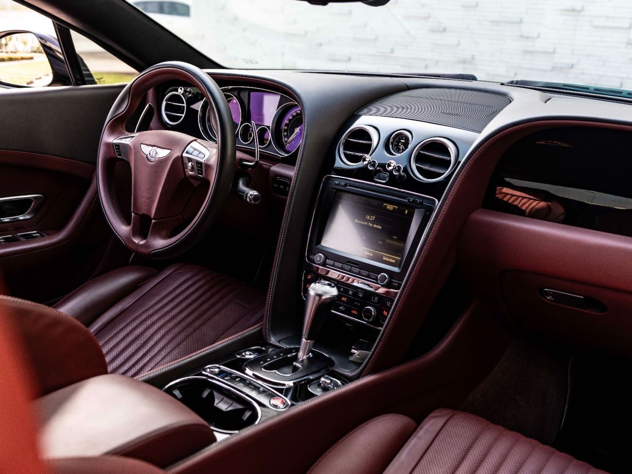 بنتلي كونتيننتال جي تي V8 S Coupe