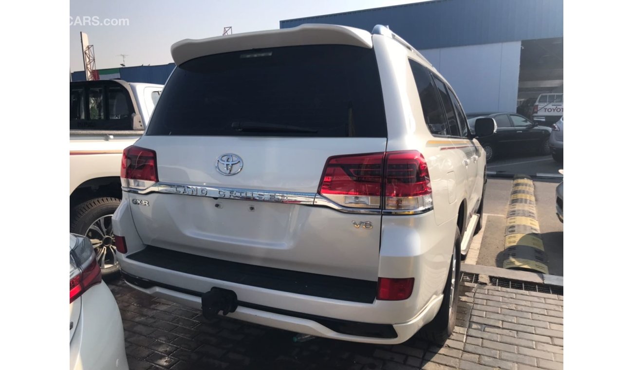 Toyota Land Cruiser GXR  FULL OPTION  V6