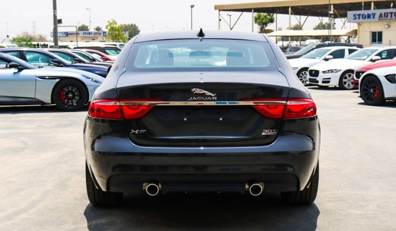 Jaguar XF 2.0P petrol automatic Prestige 300 PS Right Hand Drive