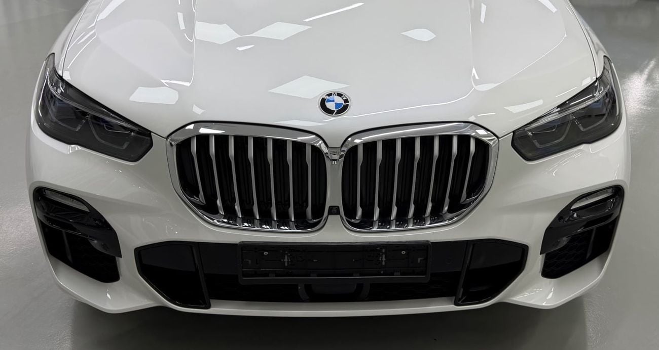 بي أم دبليو X5 40i M SPORT EXCLUSIVE مجلس التعاون الخليجي ... سجل صيانة كامل .. مشغل أقراص DVD .. محرك V6 طقم M .. حالة ممتازة