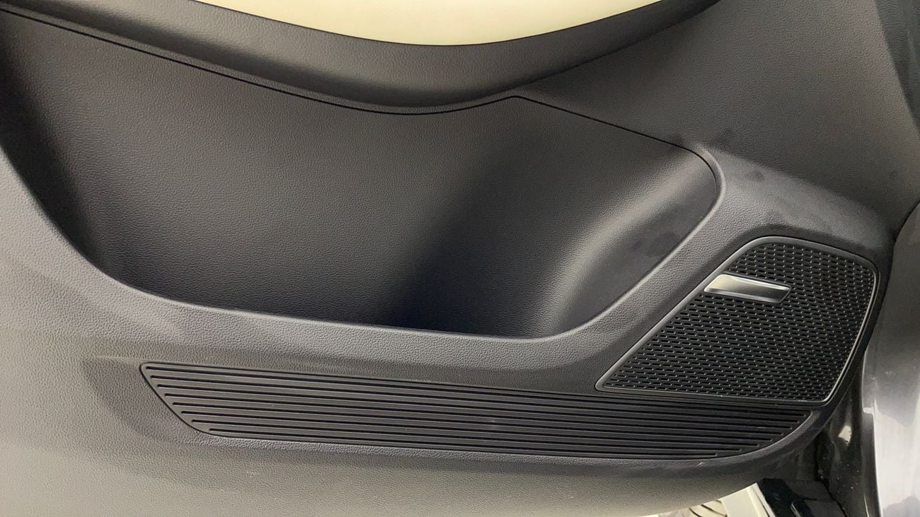 MG RX5 LUXURY 1.5 | Zero Down Payment | Home Test Drive