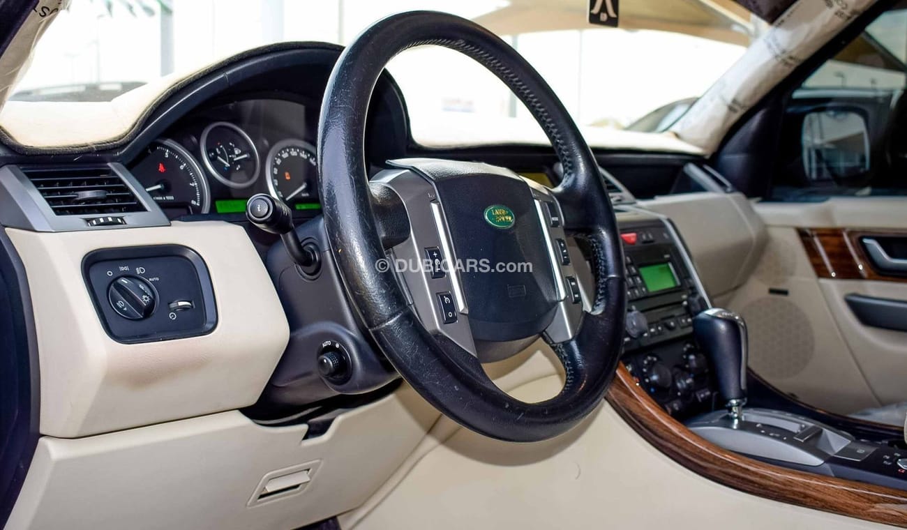 لاند روفر رينج روفر سبورت 2009 modified to 2013 original paint, perfect condition