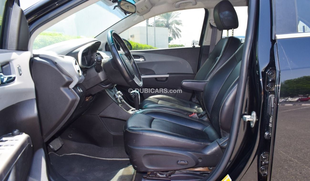 Chevrolet Sonic PREMIER