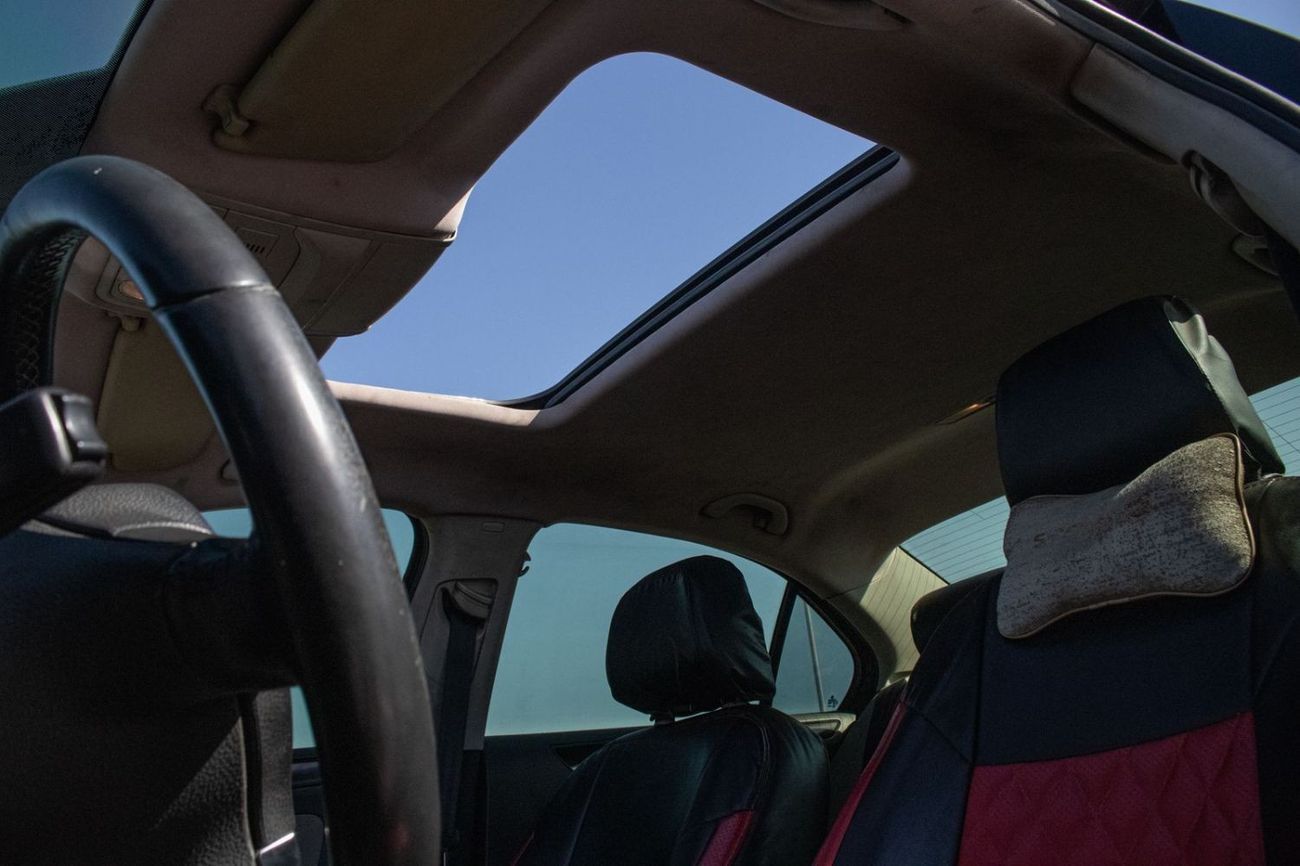 Volkswagen Jetta VOLKSWAGON JETTA Comfortline SE 2.0L | FULL OPTION | GCC