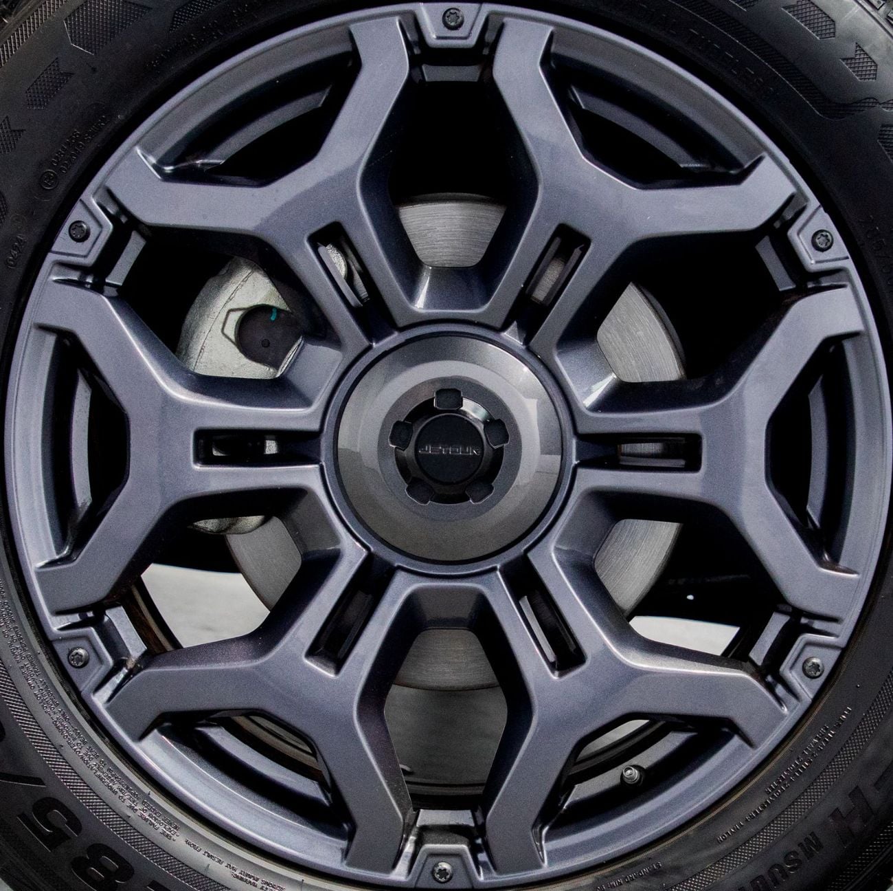 Jetour T2 LUX