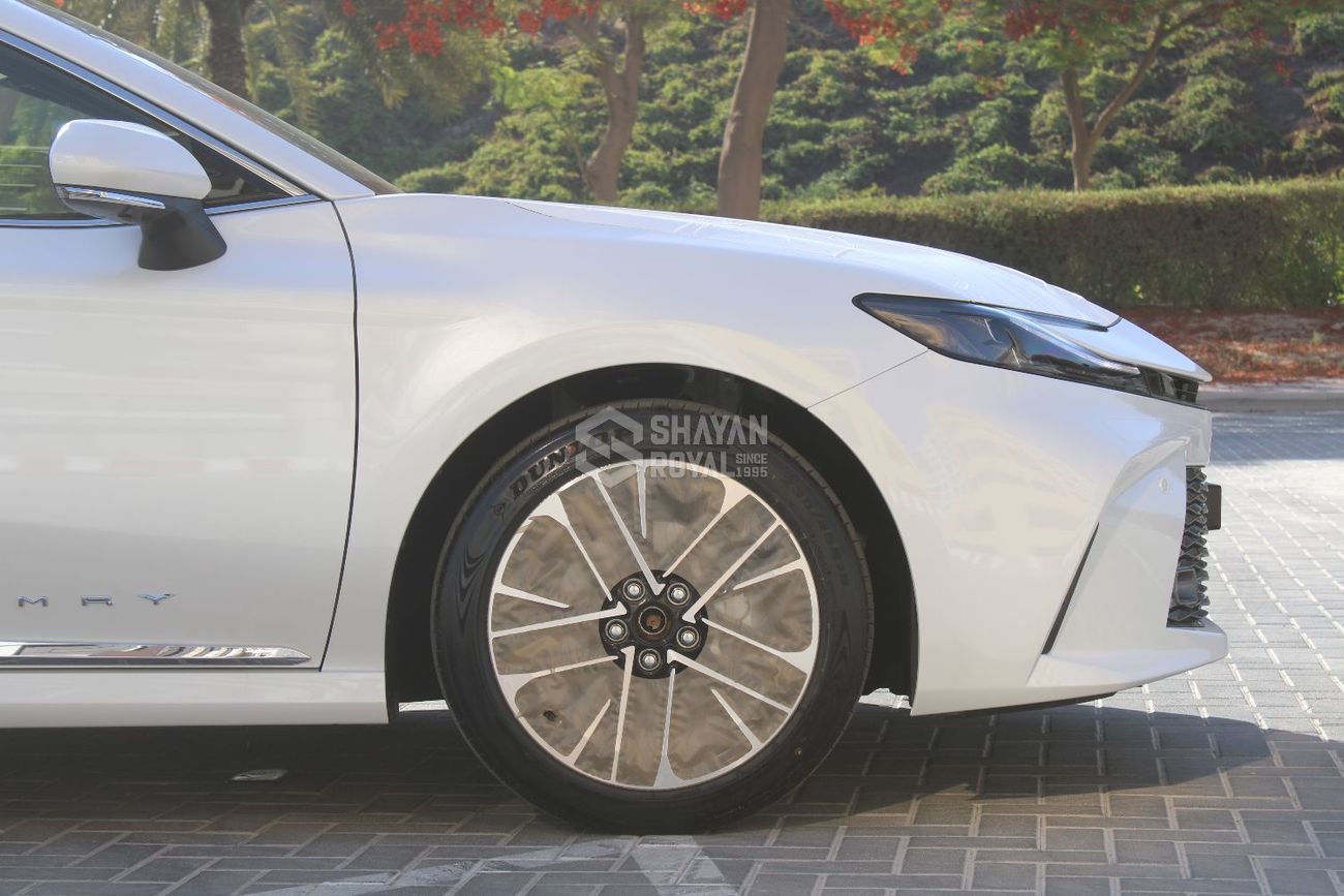 تويوتا كامري LUMIERE 2.5L HYBRID AT FWD AT 2026MY