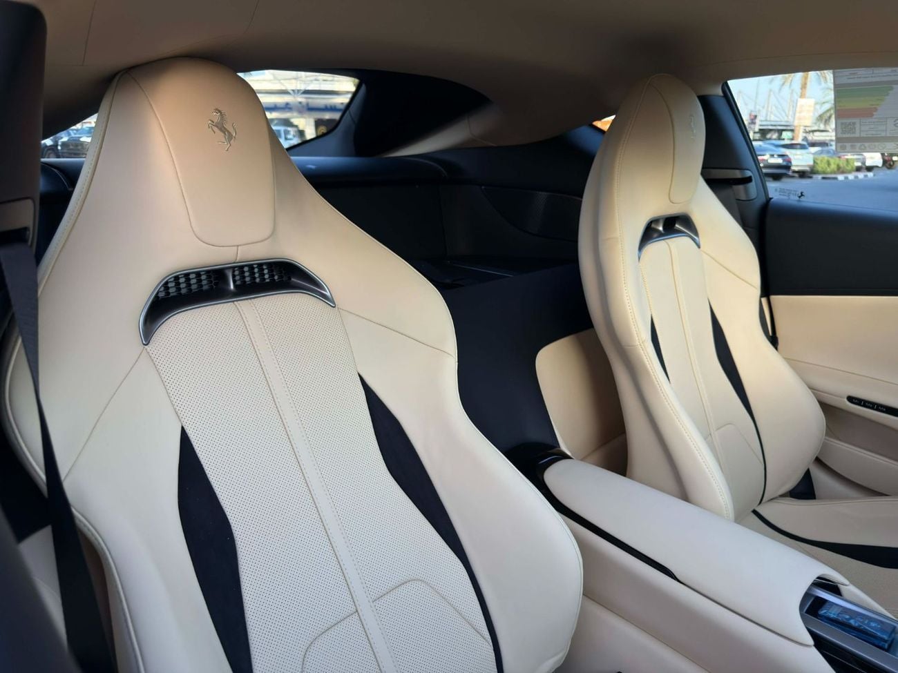 Ferrari 12Cilindri STD GCC SPEC UNDER WARRANTY