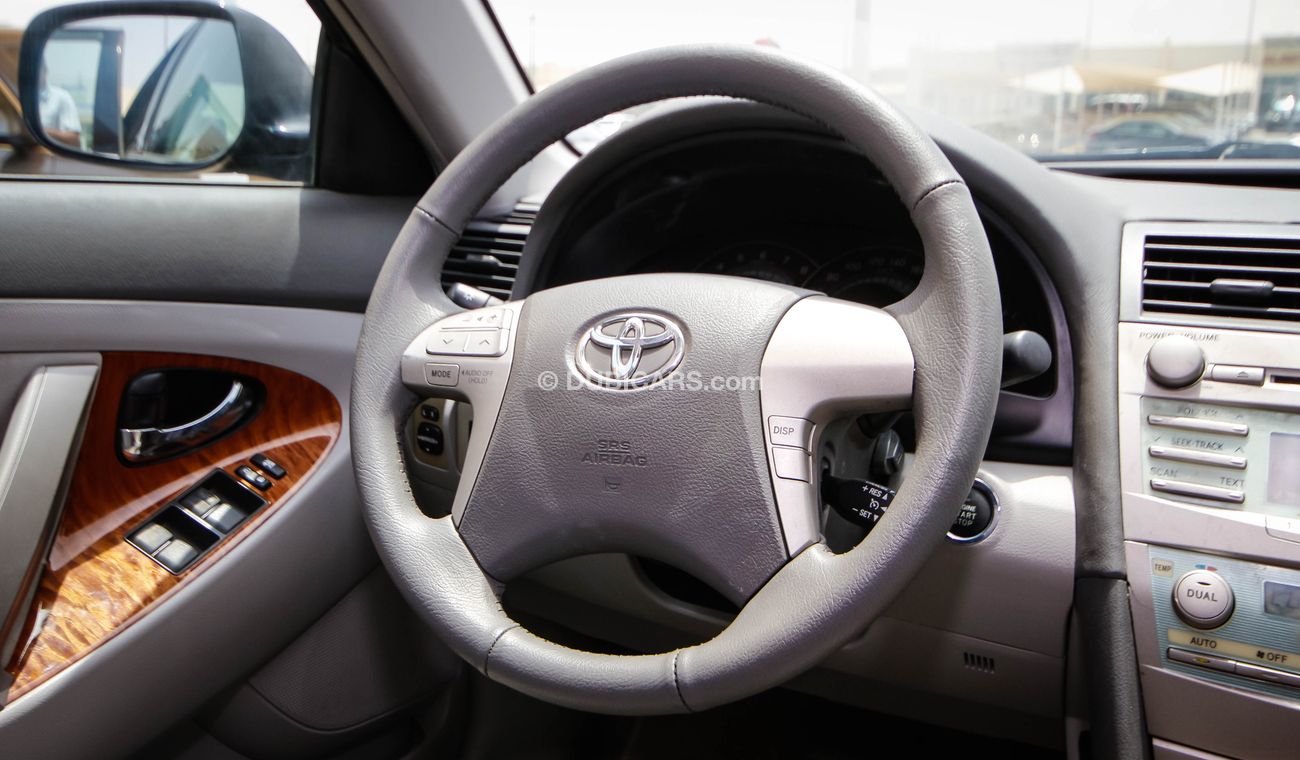 تويوتا أوريون Grande V6