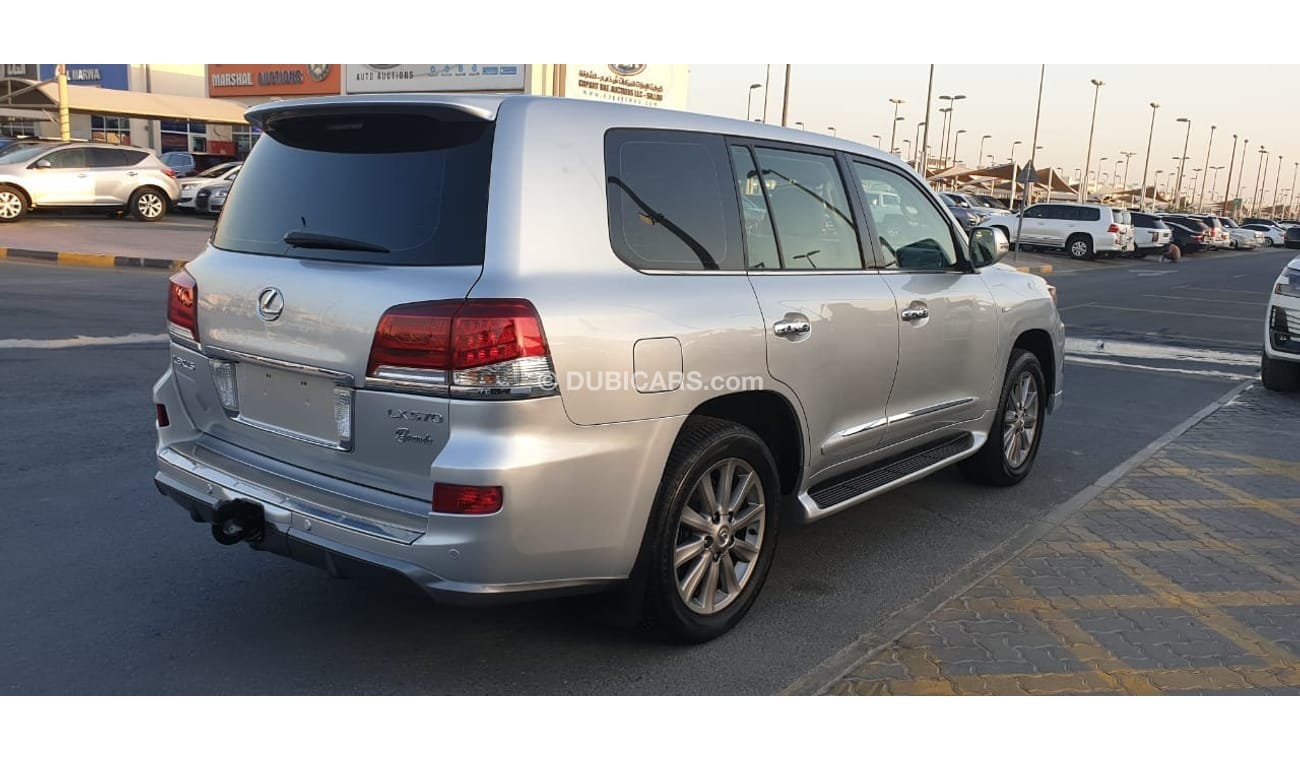 Lexus LX570 V8 full options upgrade 2015