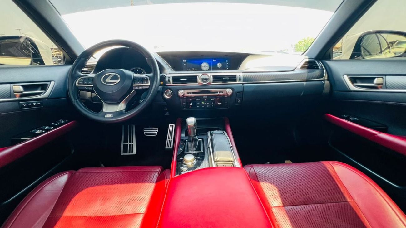 لكزس GS 350 F-SPORT