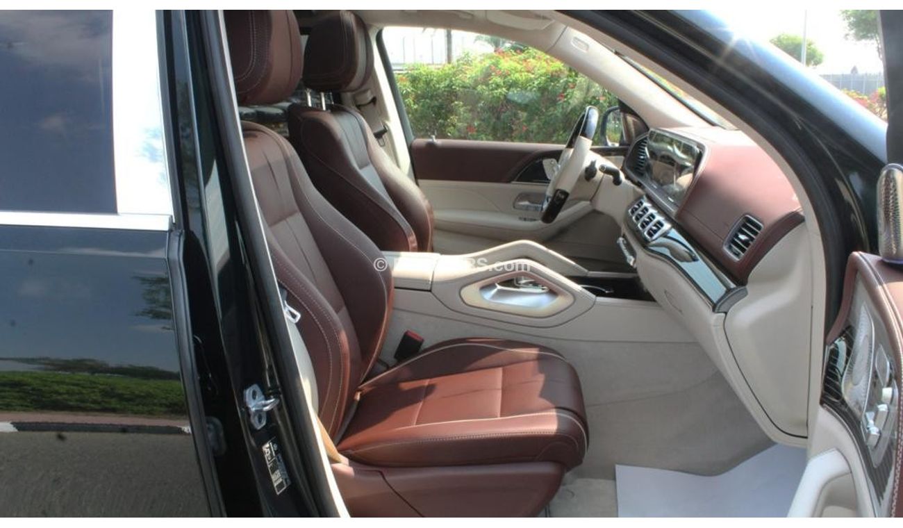 Mercedes-Benz GLS 600 Mercedes-Benz/GLS 600/MGLS0 4.0L V8 Maybach AT
